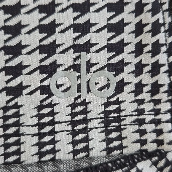 Alo Jacquard Glenplaid Tennis Skirt - Picture 5 of 6